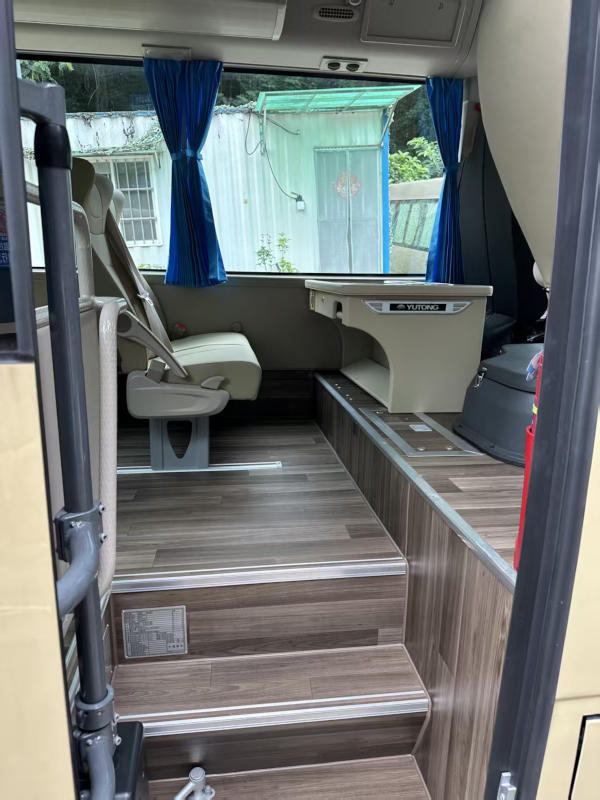 20-28座標準中巴